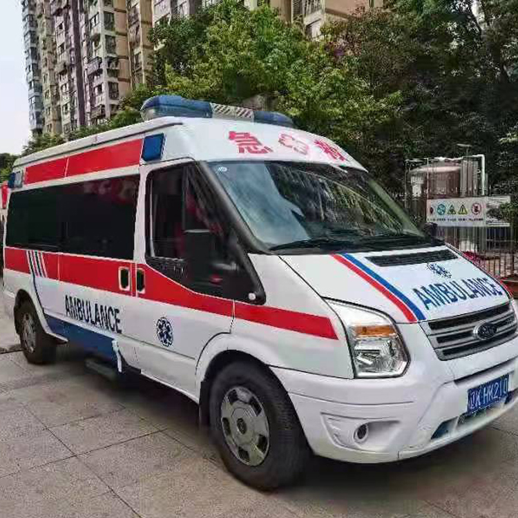 下花园长途救护车护送病人返乡